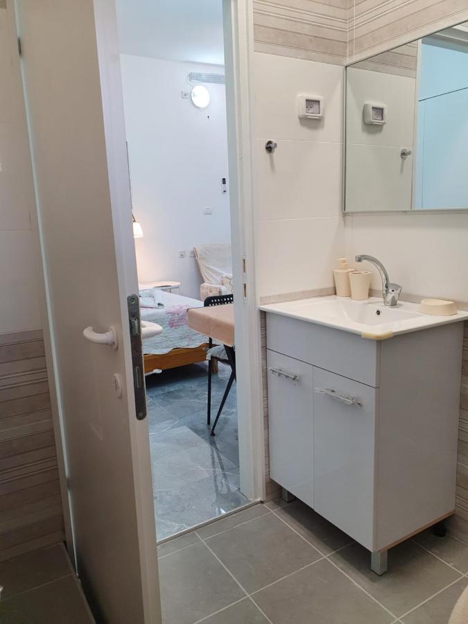 ערד Carmela Studio מראה חיצוני תמונה